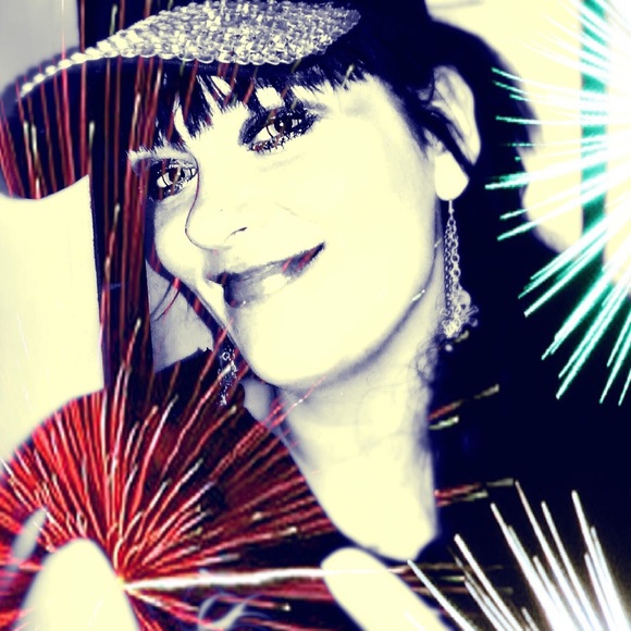 Meet your Posher, Tracy - Picture 5 of 6